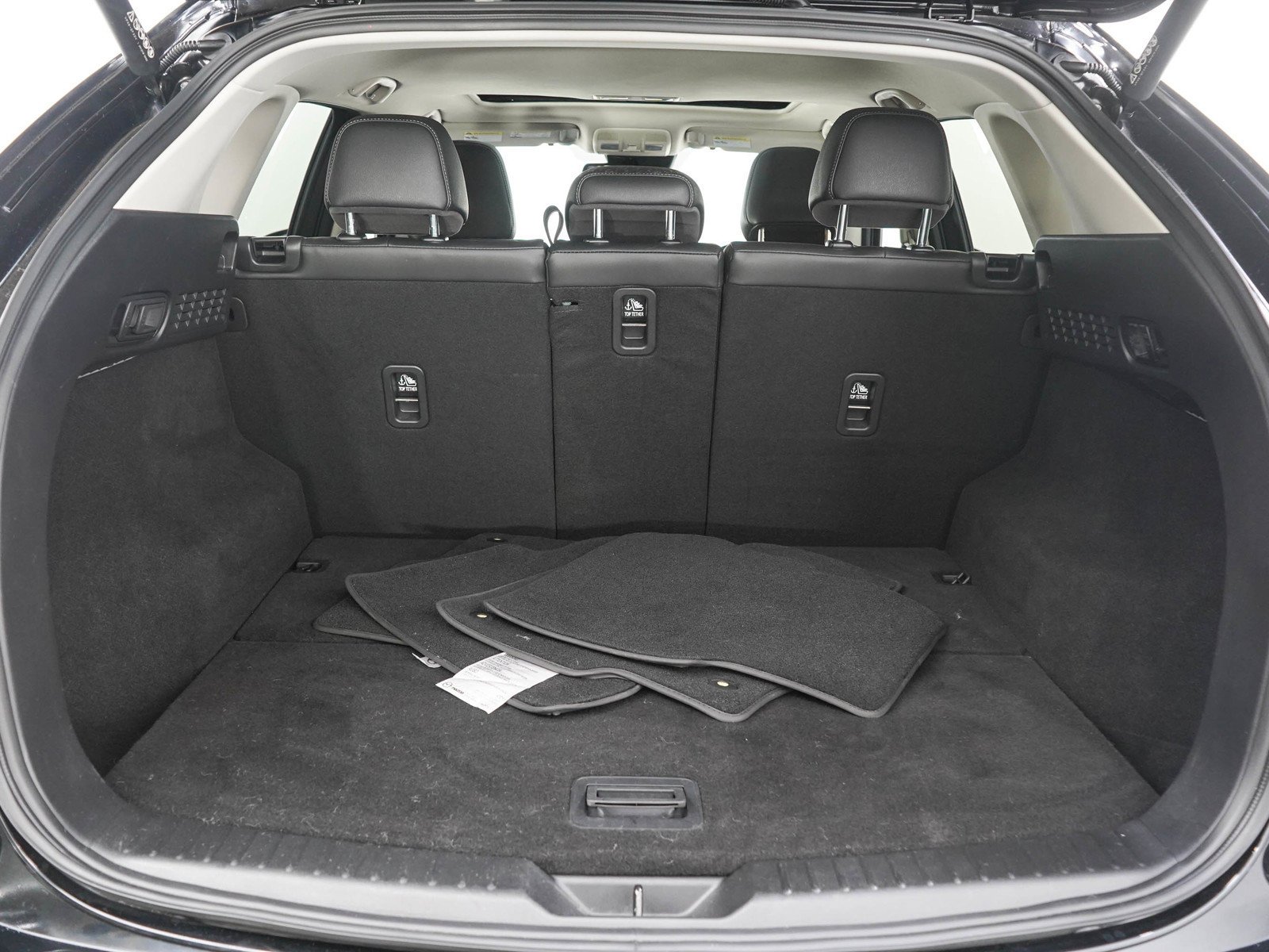 Used 2025 Jet Black Mica Mazda 2.5 S Preferred Package image 9