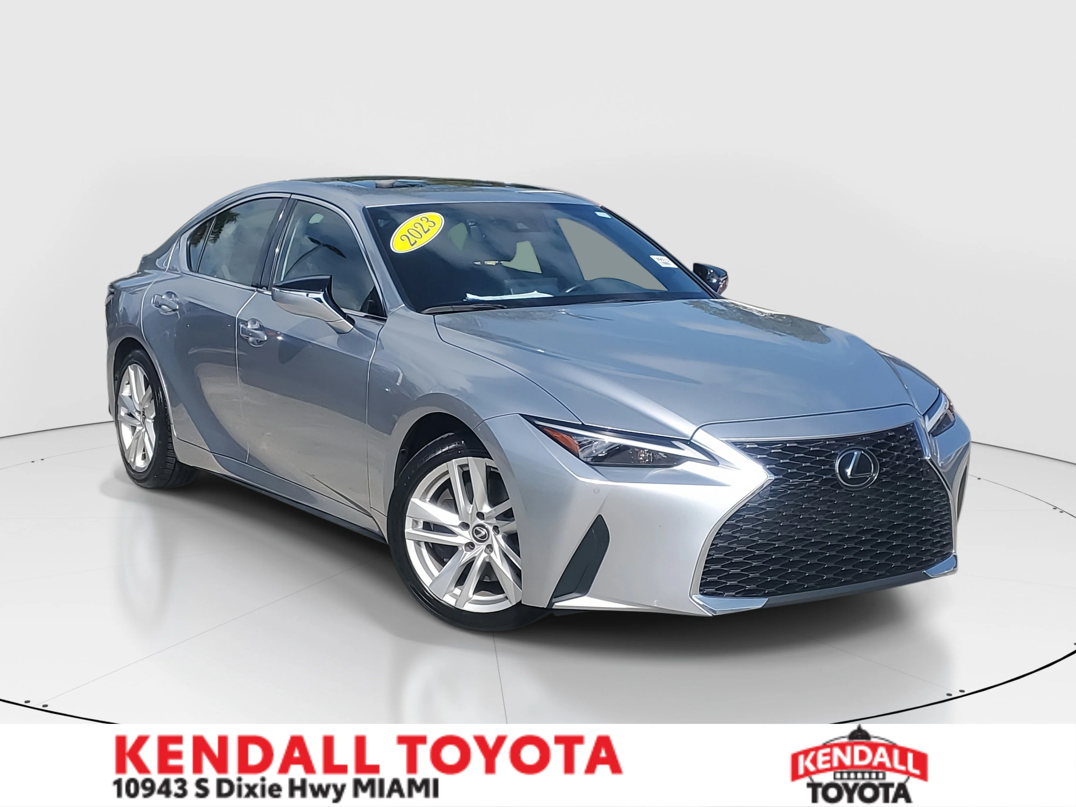 2023 Lexus IS
