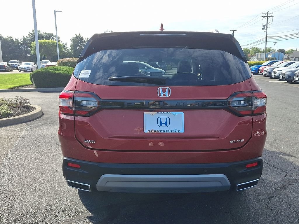 Used 2023 Radiant Red Metallic II Honda Elite image 5