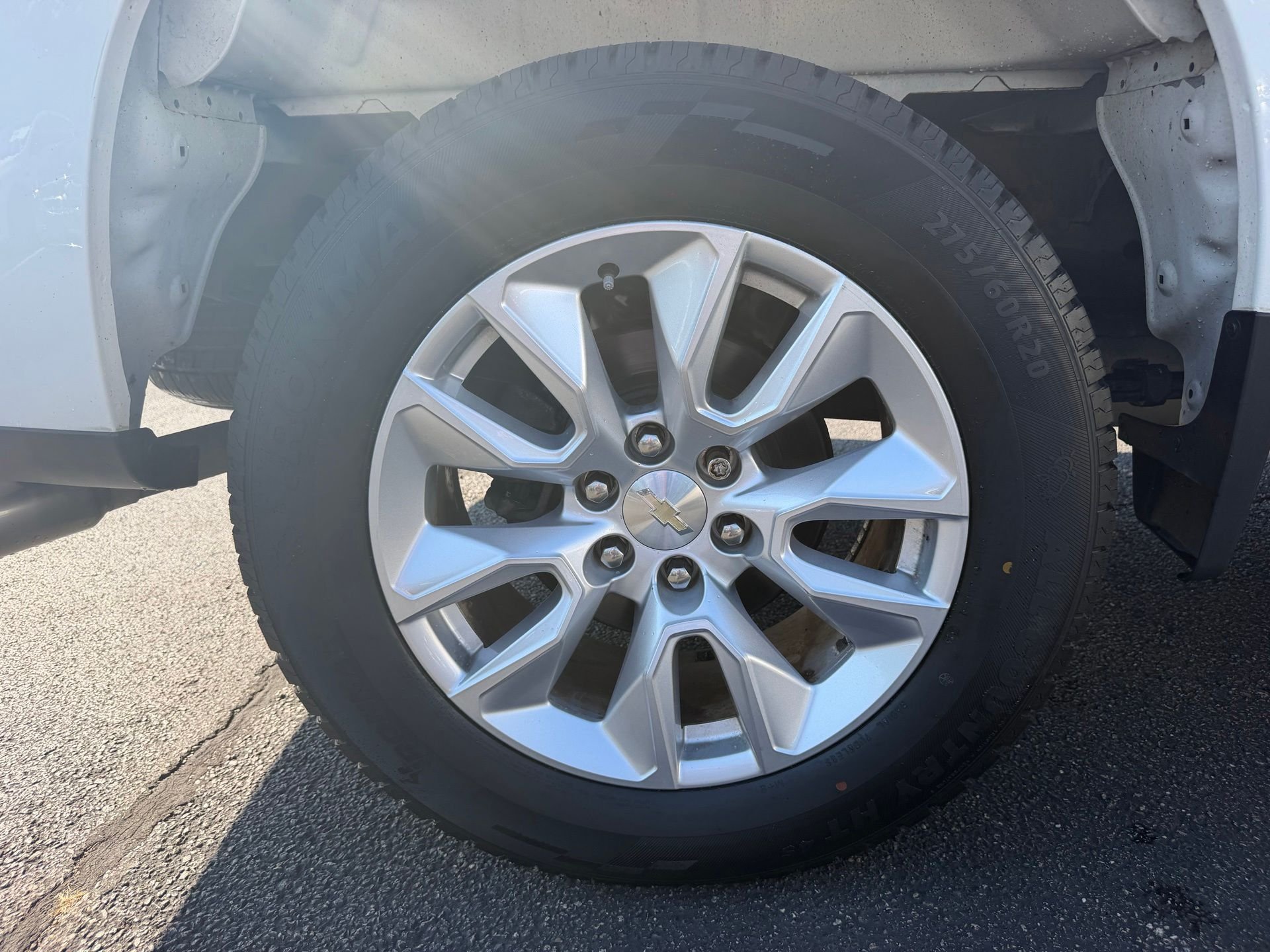 Used 2019 White Chevrolet Custom image 34