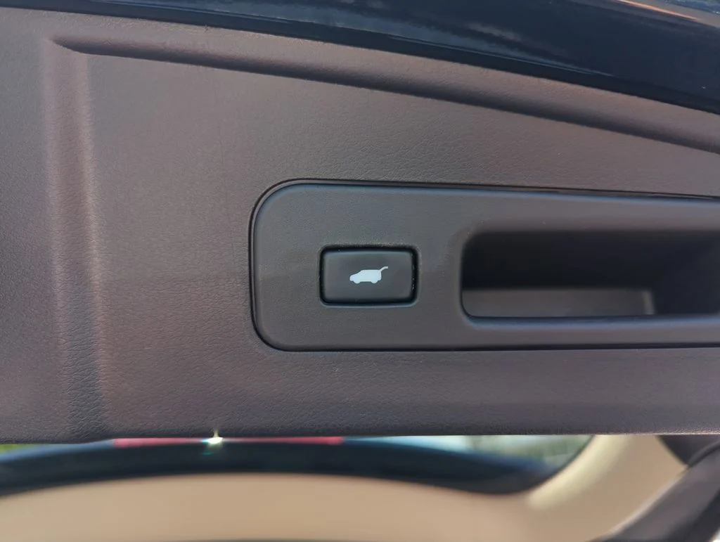 Used 2017  Acura 3.5L image 32