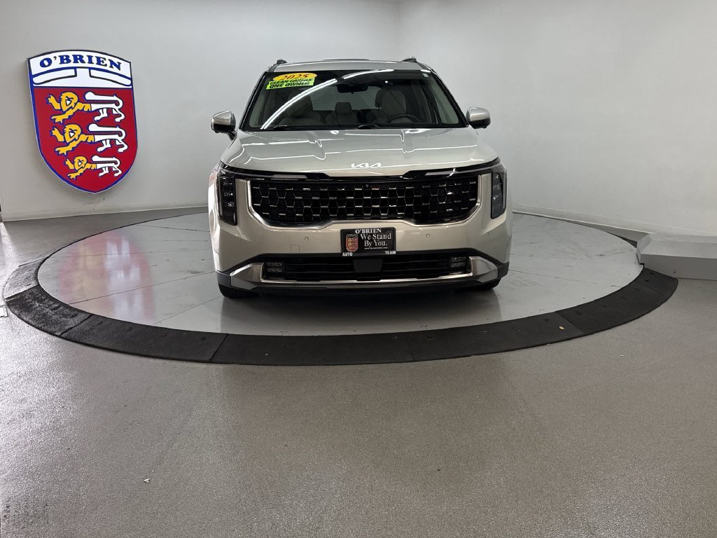 Used 2025 Ivory Kia SX image 10