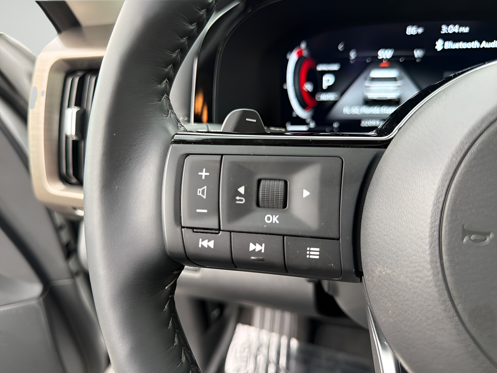 Certified Used 2024 Silver Nissan Platinum image 31