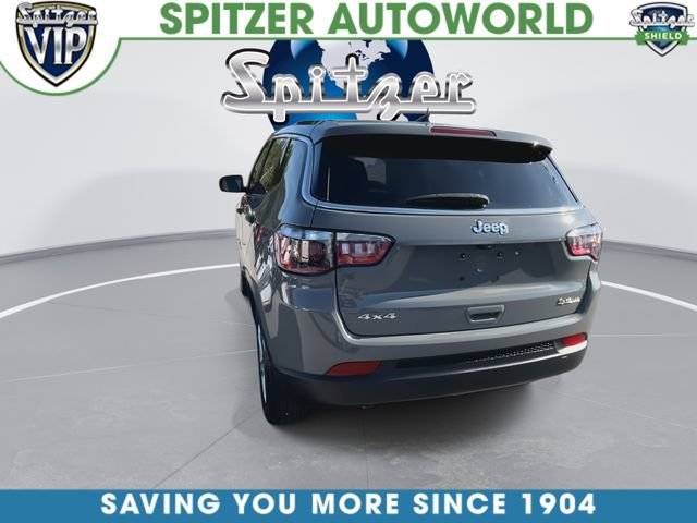 Used 2023 Gray Jeep Sport 4x4 image 7