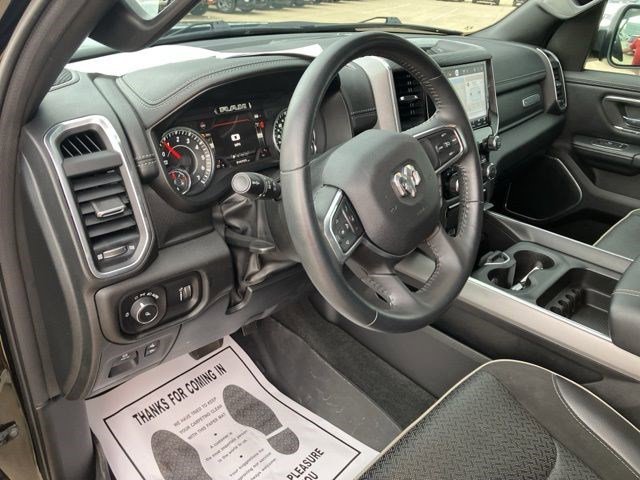 Used 2023 Diamond Black Crystal Pearlcoat Ram Laramie image 12