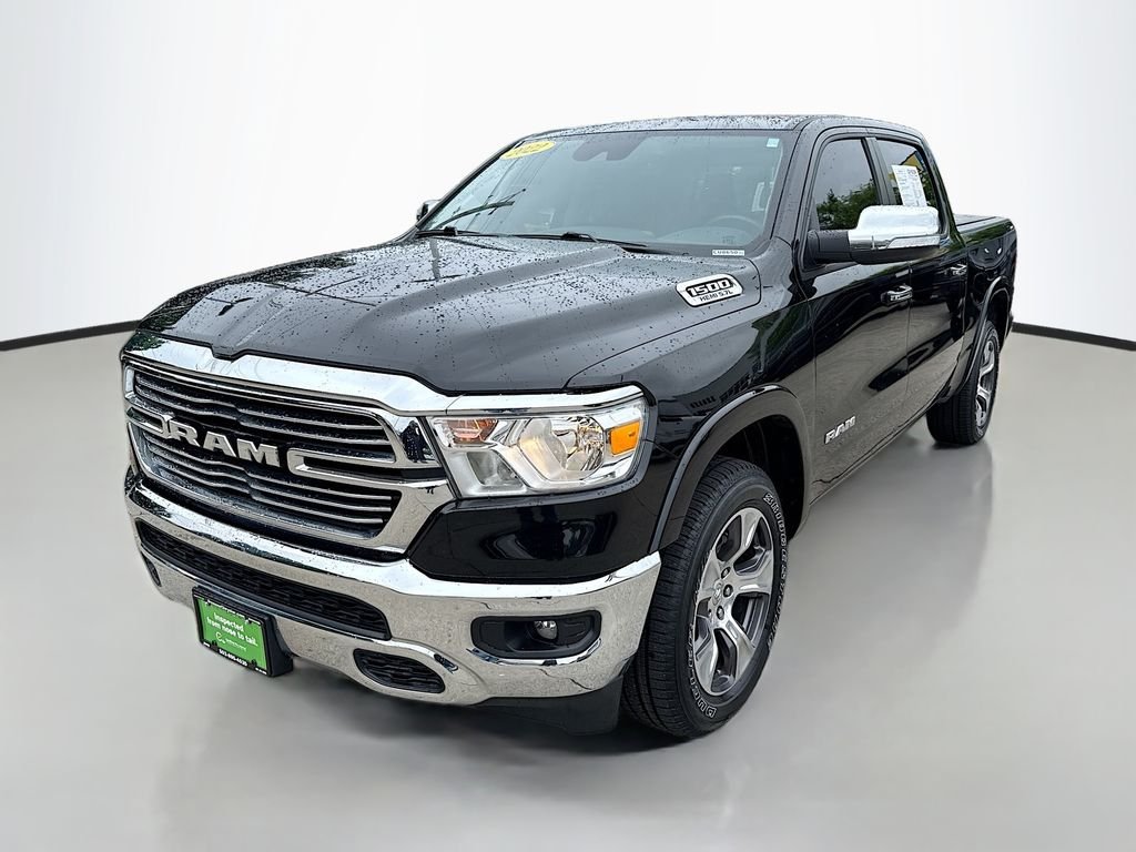 Used 2022 Diamond Black Crystal Pearlcoat Ram Laramie image 4