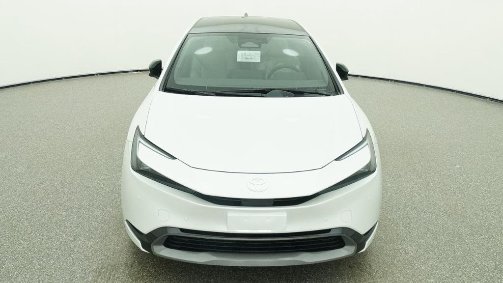 New 2026 Wind Chill Pearl Toyota Limited image 2