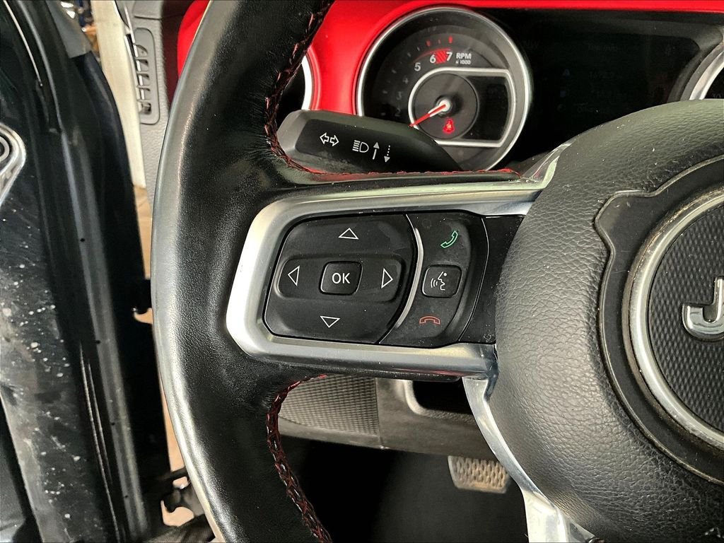 Used 2021 Black Jeep Unlimited Rubicon image 15