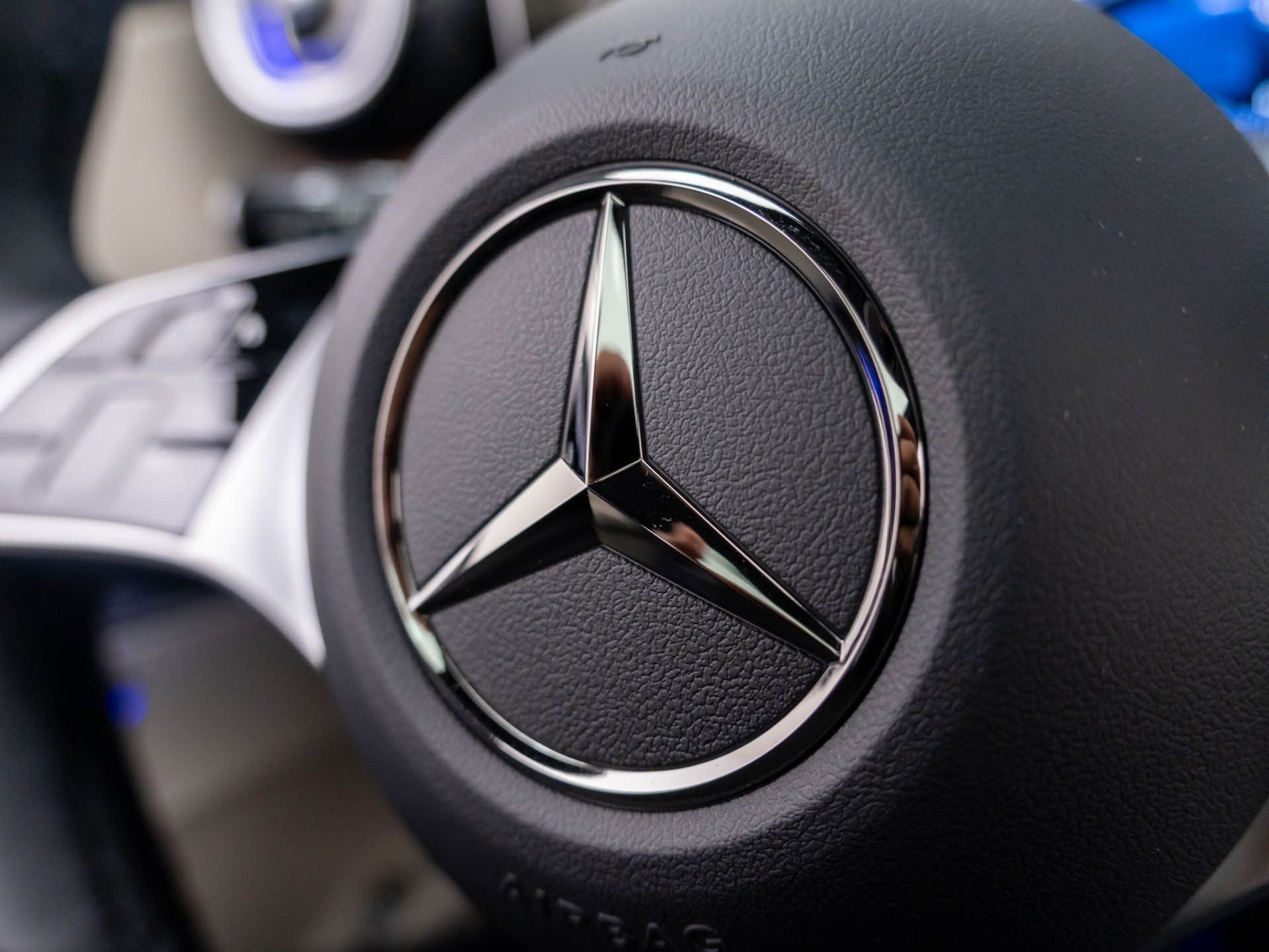 New 2026 Silver Mercedes-Benz GLC 300 image 22