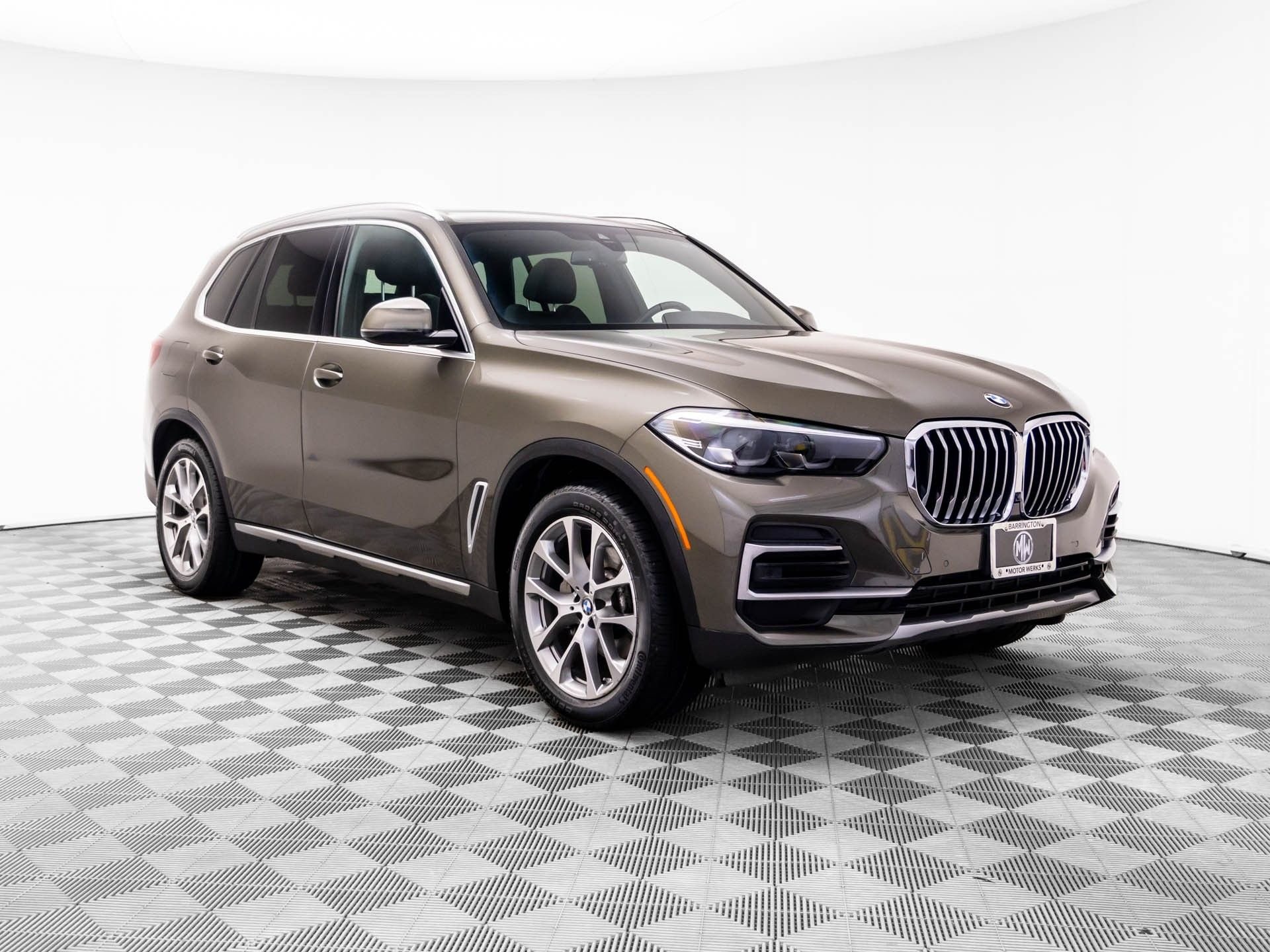 Used 2022 Green BMW xDrive40i image 8