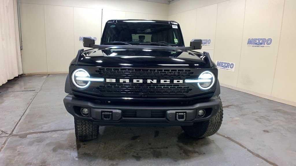 Used 2025 Black Ford Badlands image 47