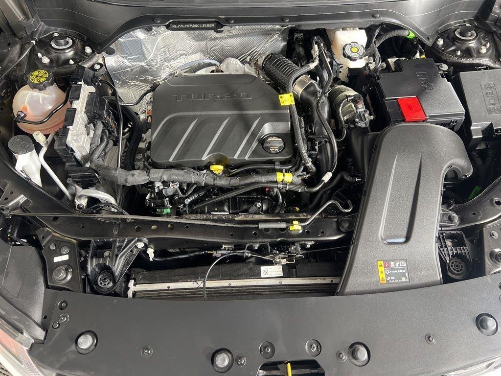 Used 2025 Black Metallic Chevrolet LS image 35