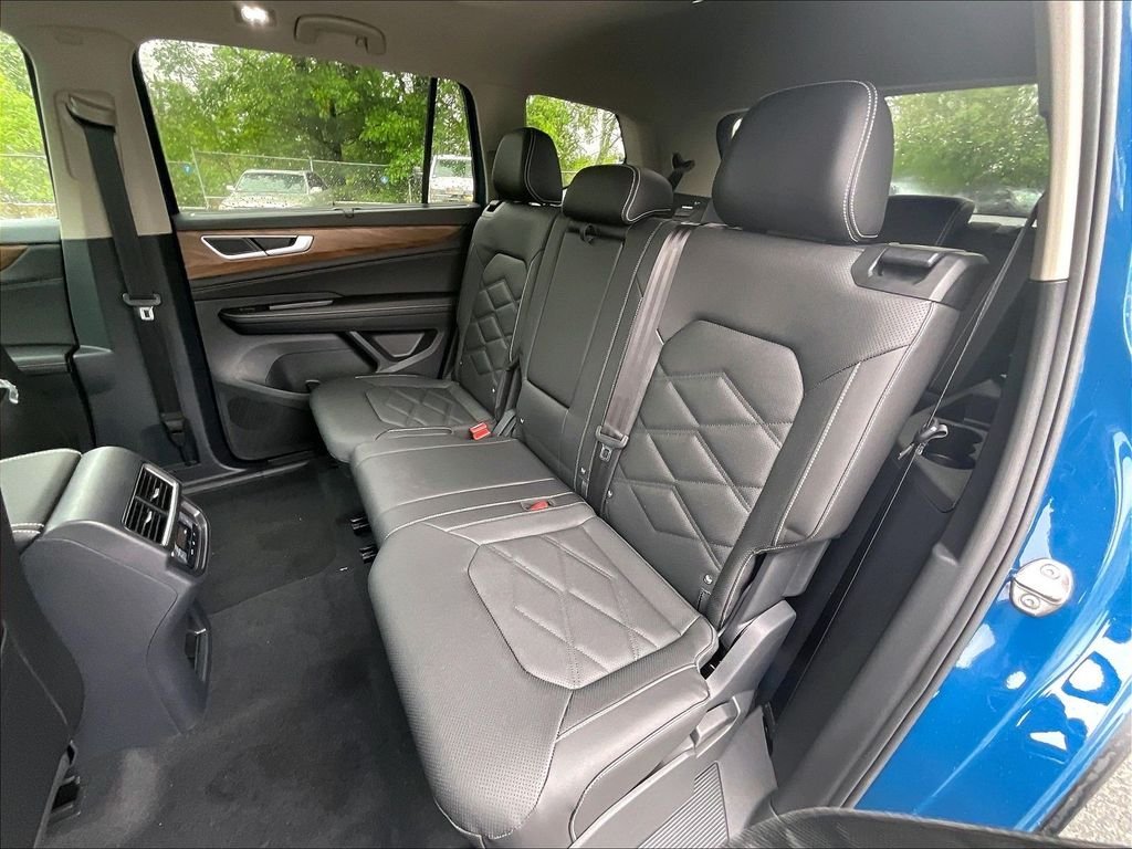 New 2026 Blue Volkswagen 2.0T SE w/Technology image 14