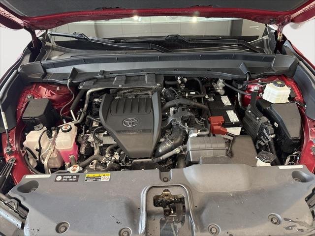 Certified Used 2024 RUBY FLARE PEARL Toyota  image 29