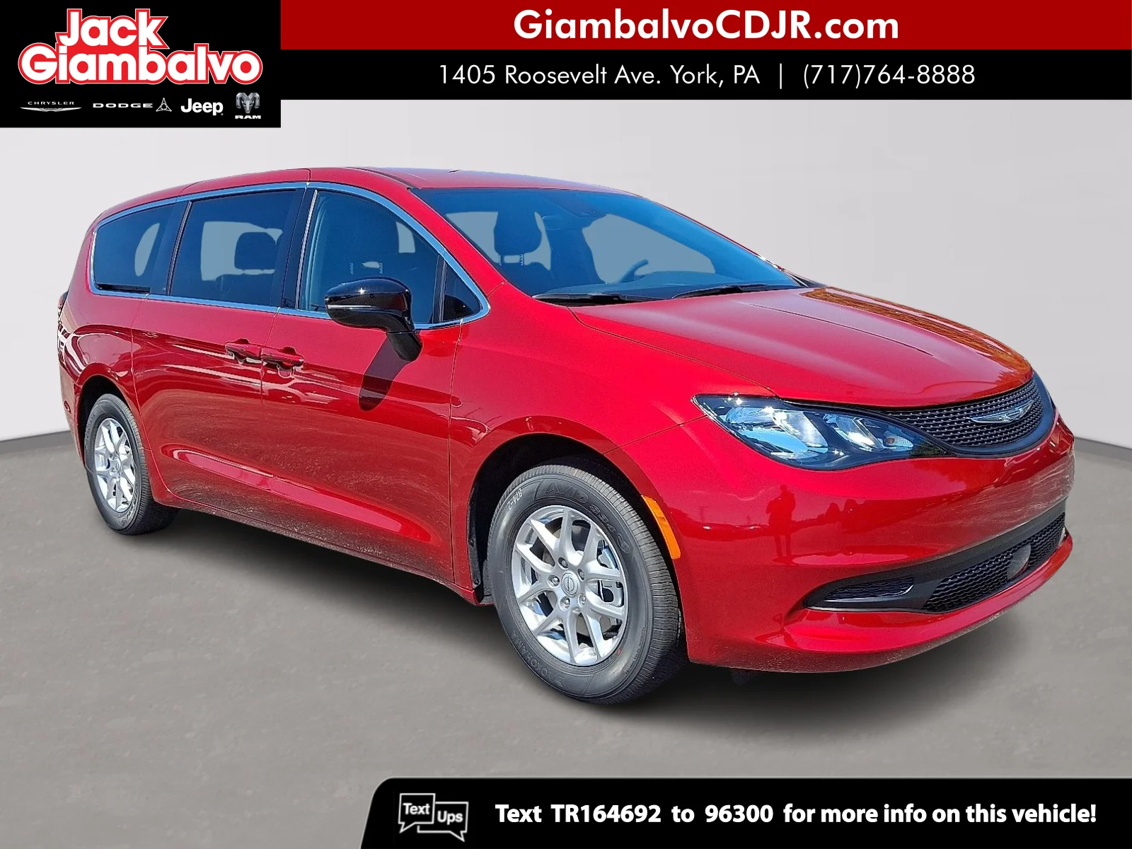 2026 Chrysler Voyager LX's photo