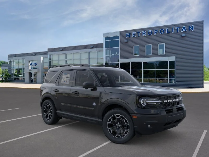 New 2026 Shadow Black Ford Outer Banks® image 7