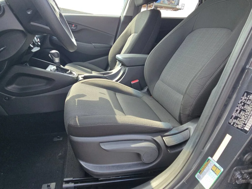 Used 2022 Gray Hyundai SEL image 18
