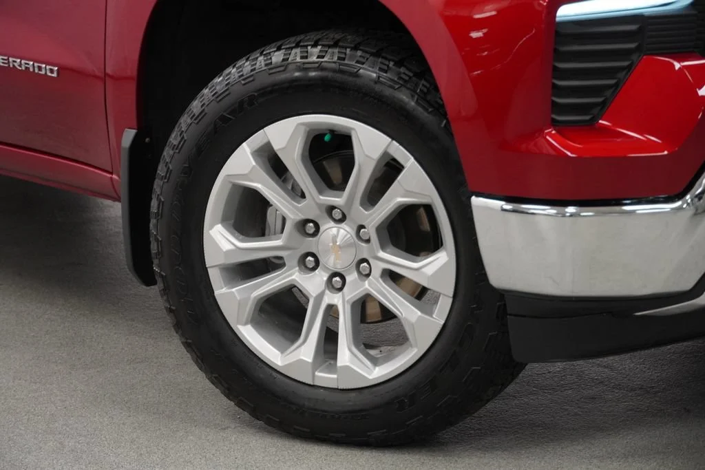 Used 2023 Radiant Red Tintcoat Chevrolet LTZ image 9
