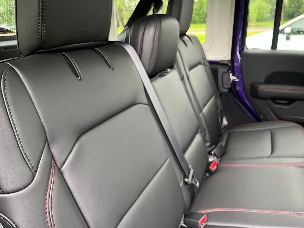 New 2026 Reign Jeep Rubicon X image 49