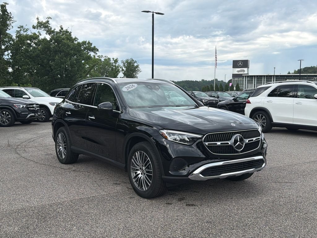 2026 Mercedes-Benz GLC GLC 300's photo