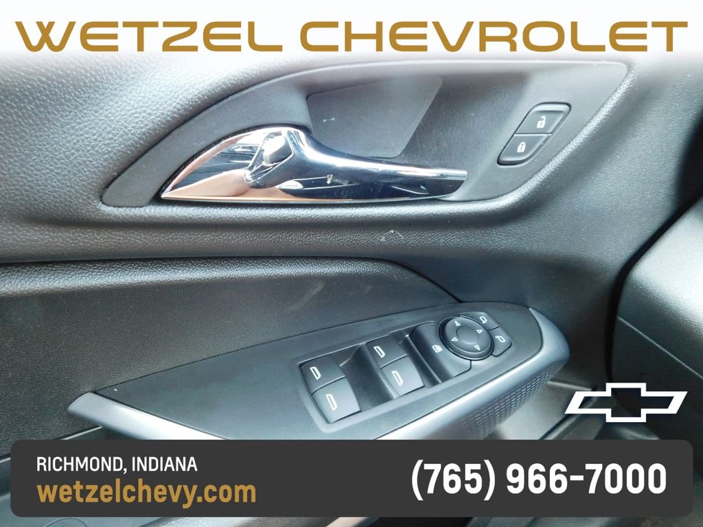 Used 2024 White Chevrolet 1RS image 25