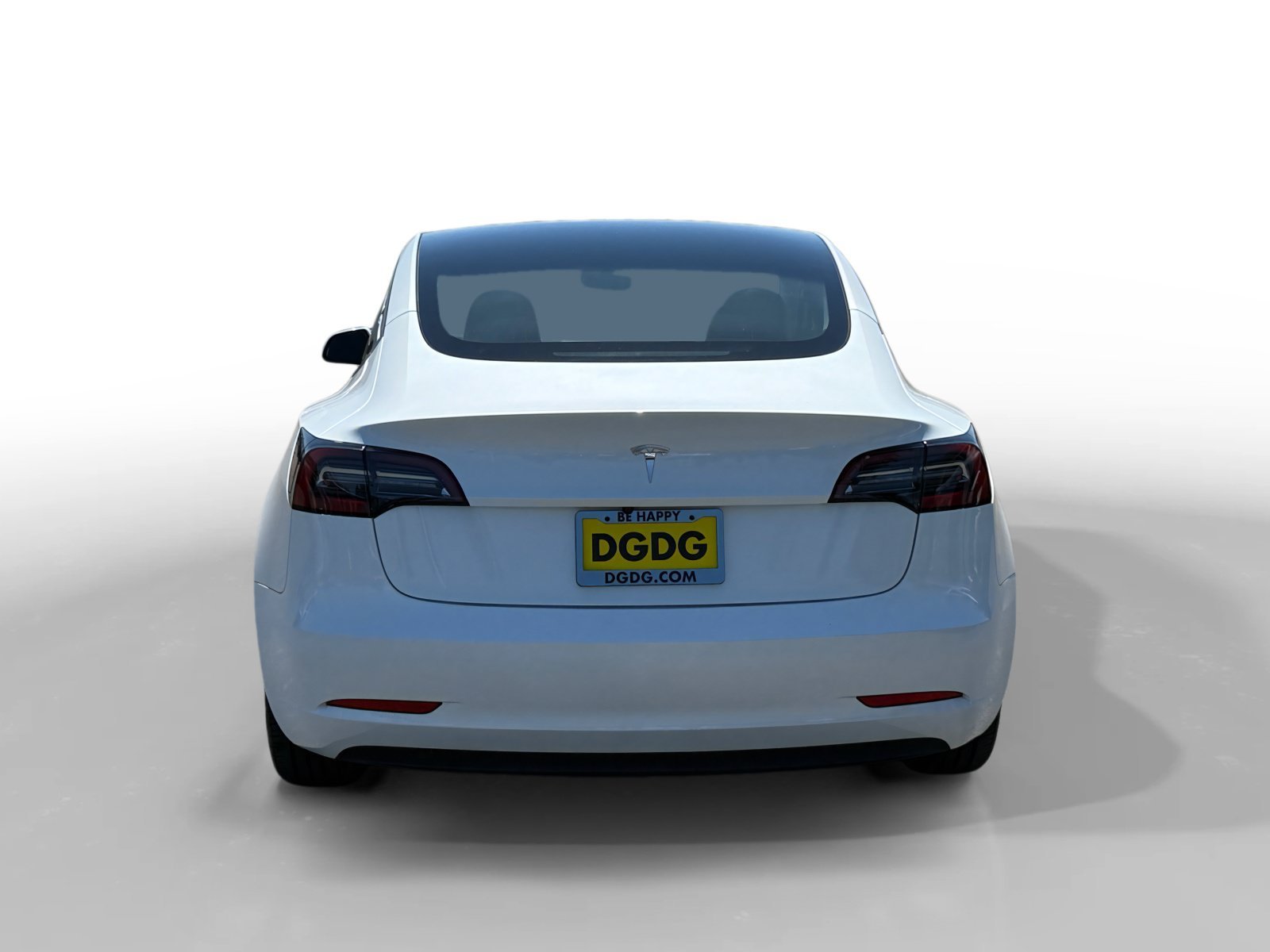 Used 2023 Pearl White Multi Coat Tesla Base image 4