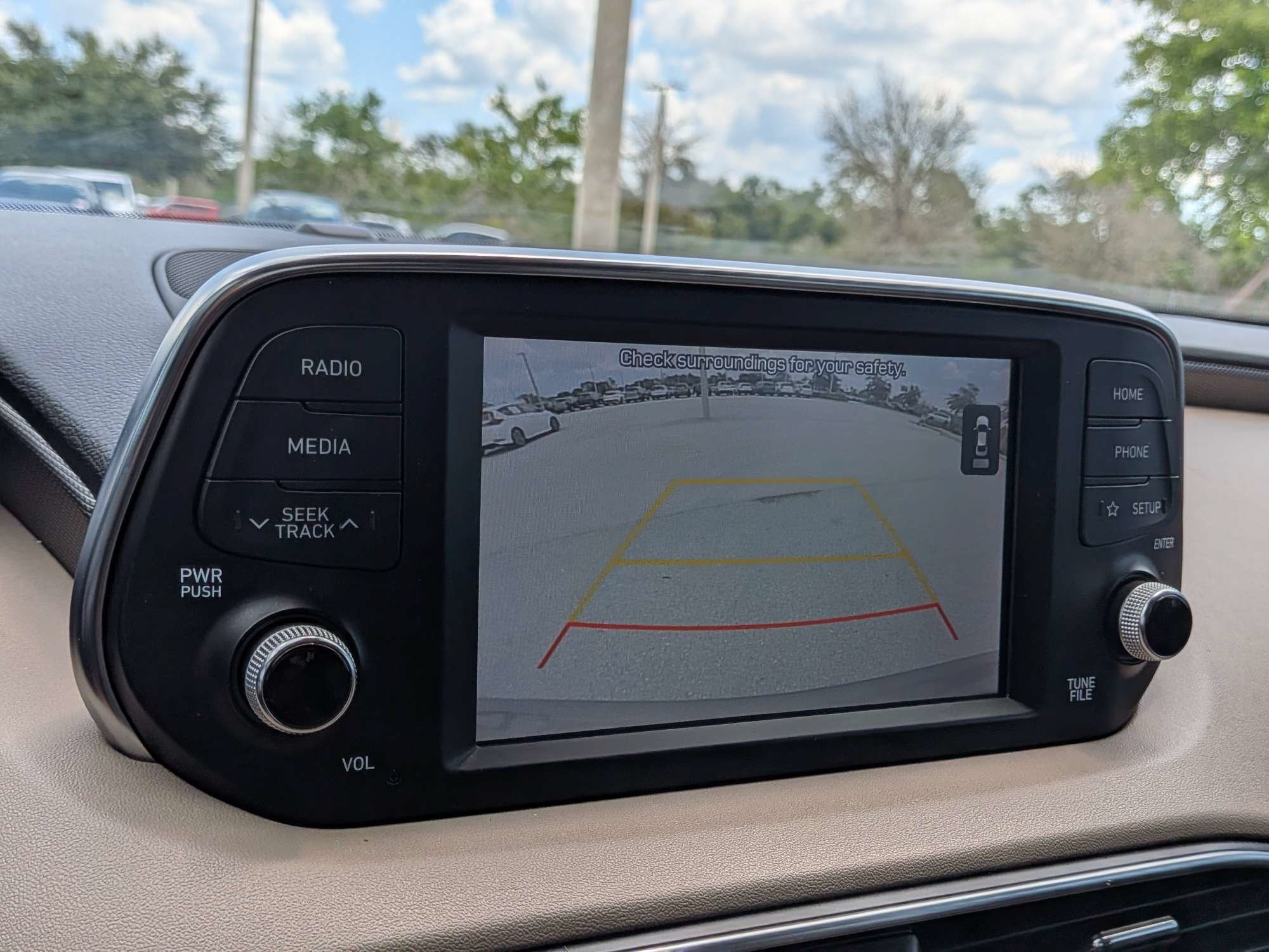 Used 2019 Earthy Bronze Hyundai SEL Plus image 26