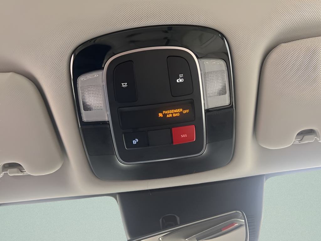 Used 2025 Abyss Black Hyundai SEL image 10