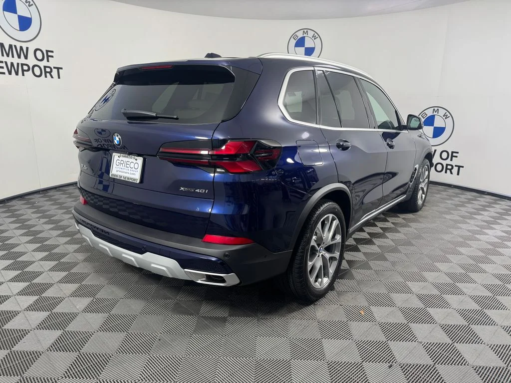 Used 2026 Blue BMW xDrive40i image 8