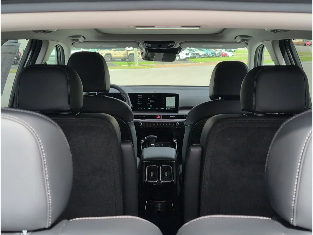 New 2026 Wolf Gray Kia SX image 36