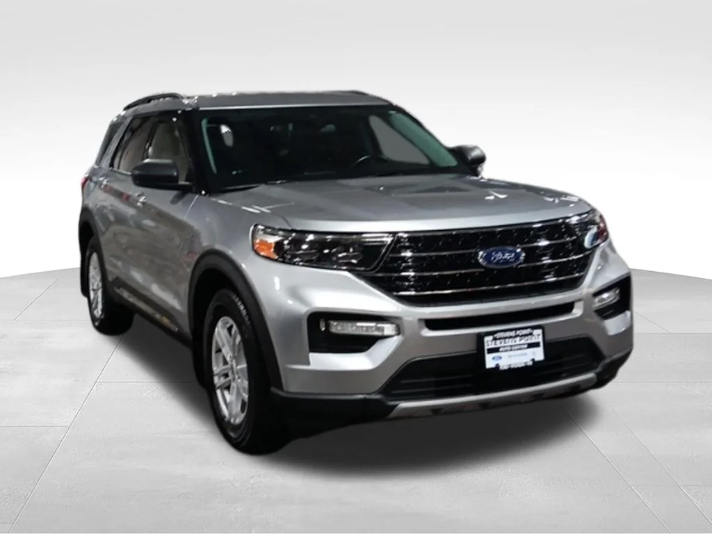 Used 2020 Iconic Silver Metallic Ford XLT image 9