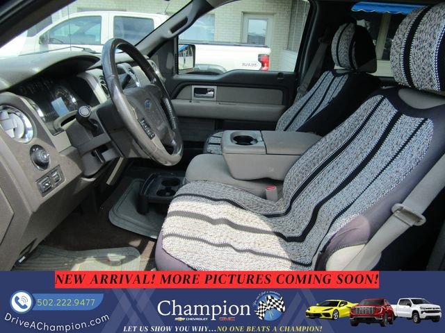 Used 2010 Blue Ford  image 7