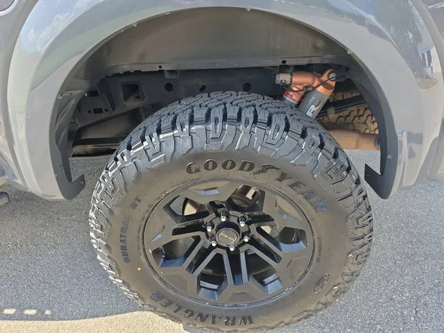 Used 2020  Ford Raptor image 34