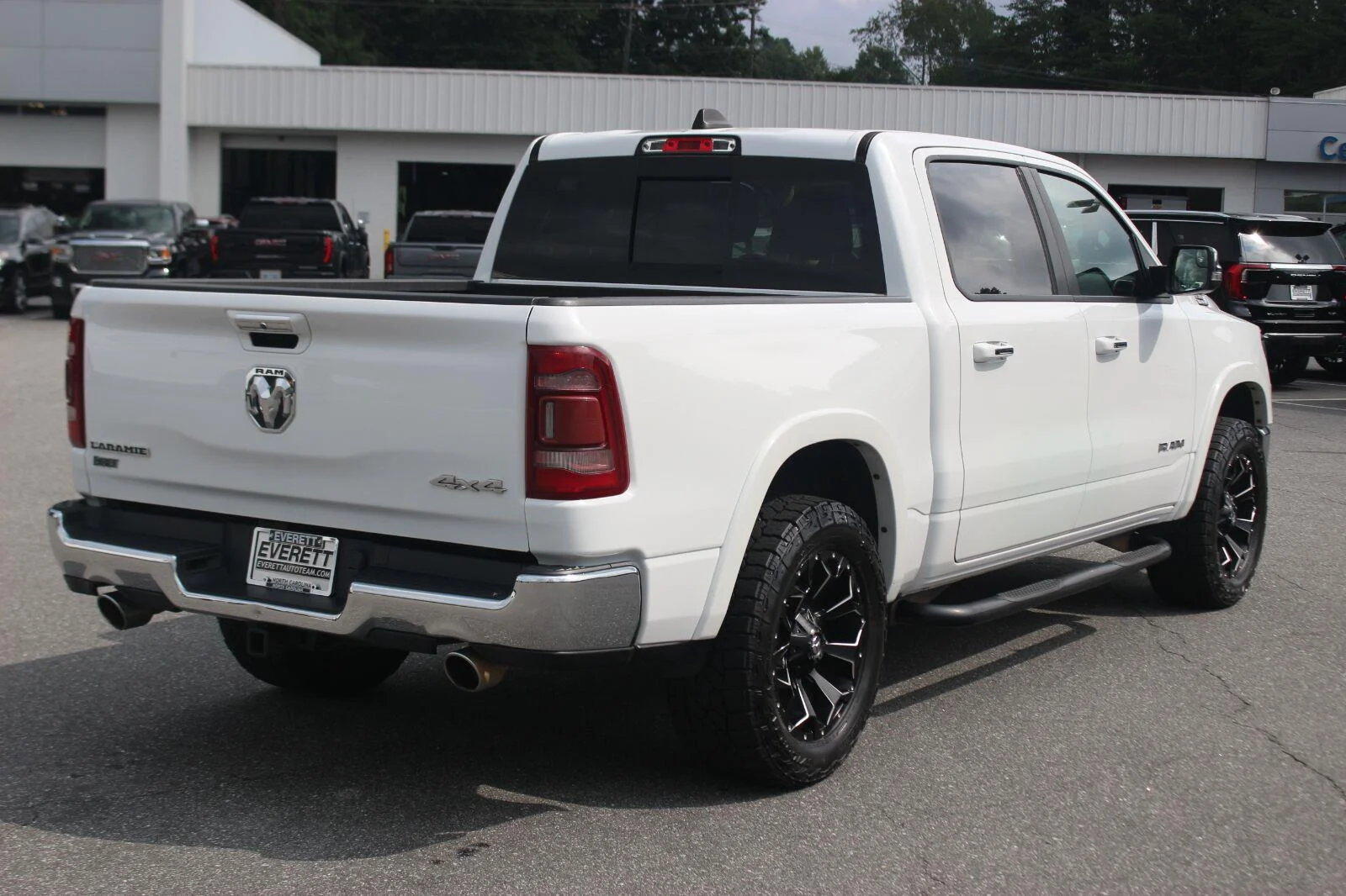 Used 2020 White Ram Laramie image 7