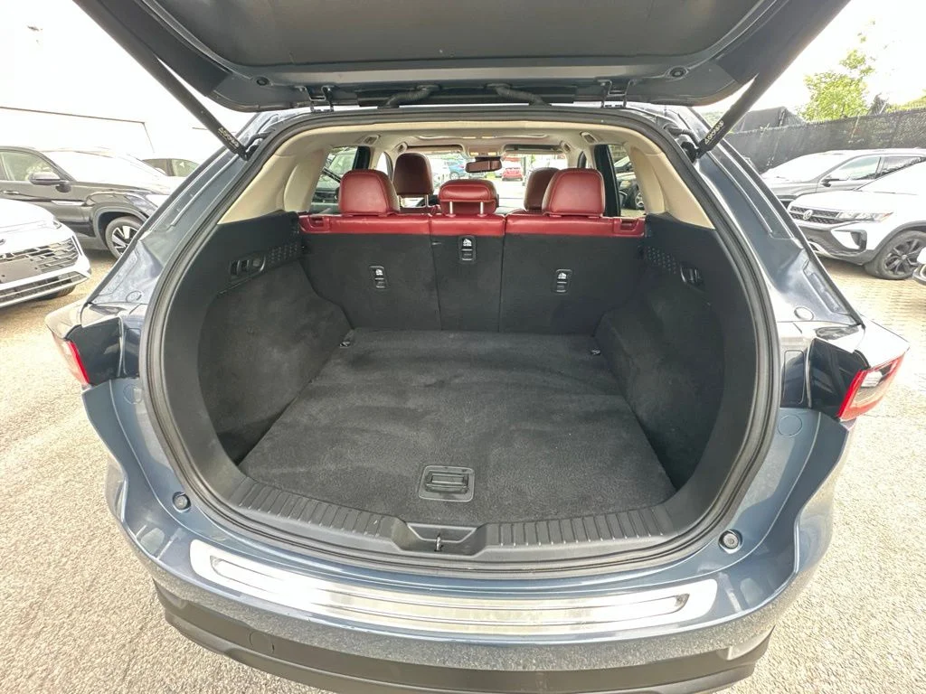 Used 2023 Gray Mazda 2.5 S Carbon Edition image 32