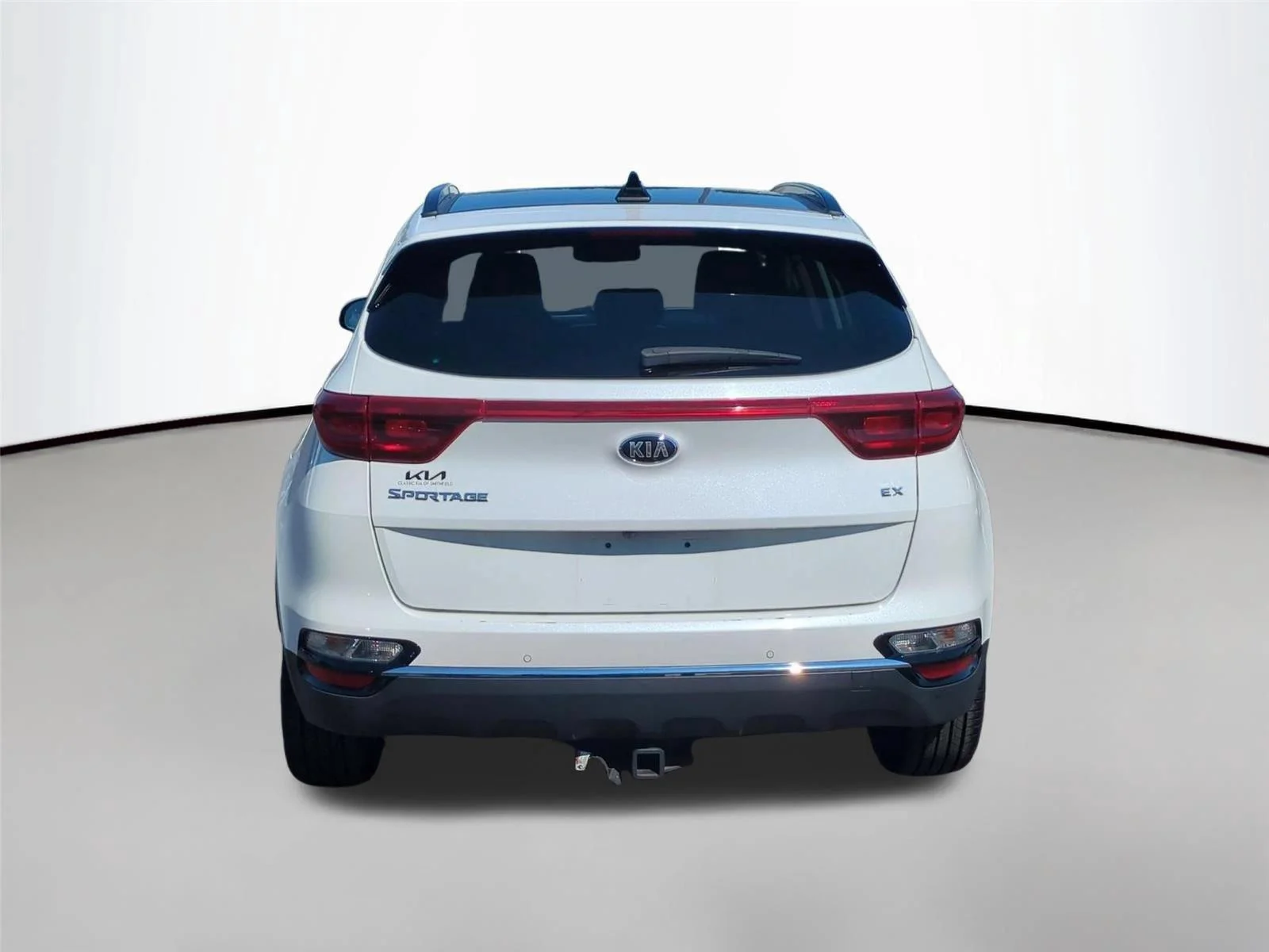 Used 2022 Snow White Pearl Kia EX image 4