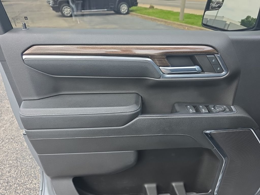 Used 2024 Gray Chevrolet LT image 15