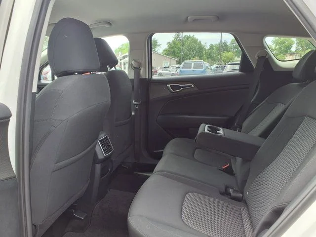 Used 2023 Snow White Pearl Kia LX image 27