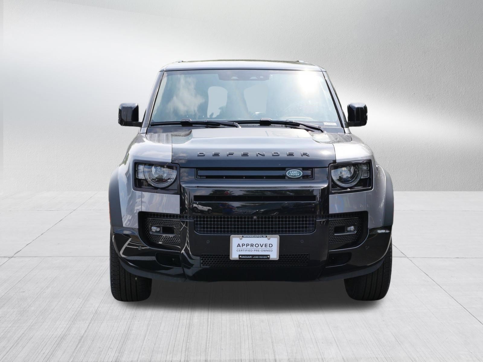 Certified Used 2023 Eiger Grey Metallic Land Rover X image 8