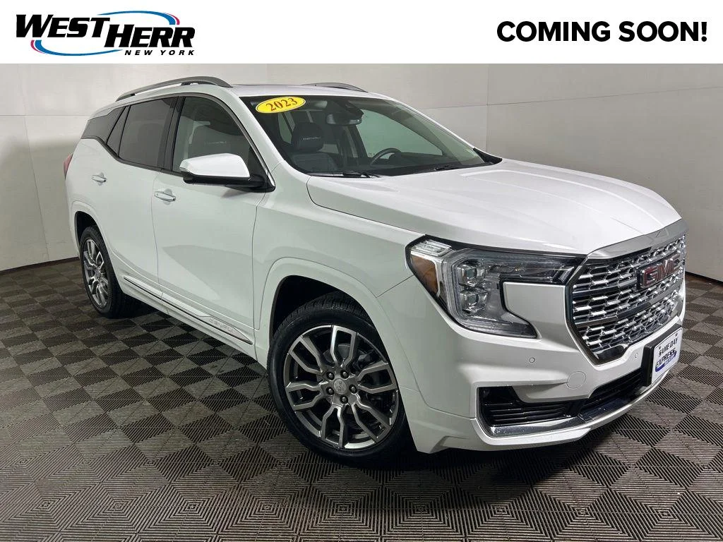 Used 2023 Summit White GMC Denali image 1