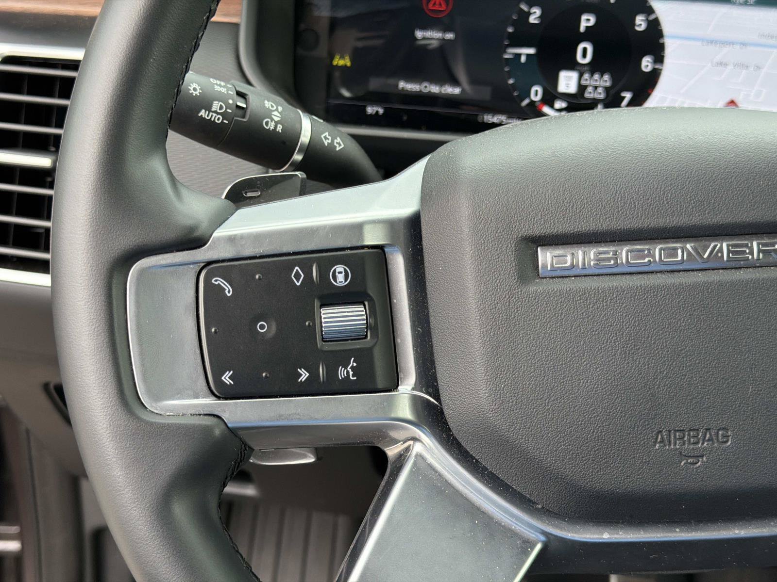 Certified Used 2025 Gray Land Rover Dynamic SE image 23