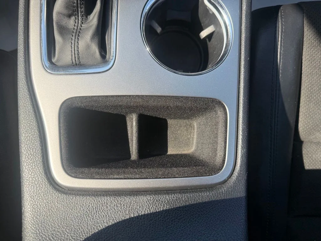 Used 2018 Gray Jeep Altitude image 25