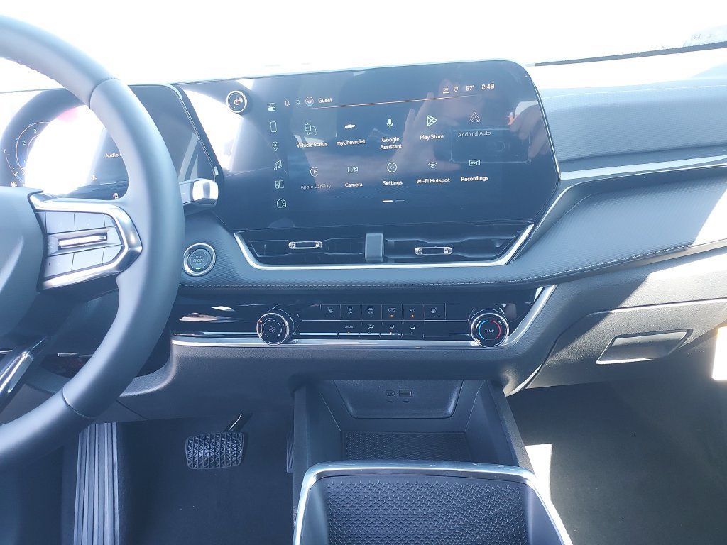 2027 Chevrolet Equinox LT - Photo 20