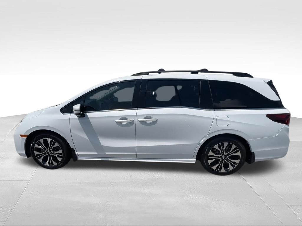Used 2025 White Honda Elite image 5
