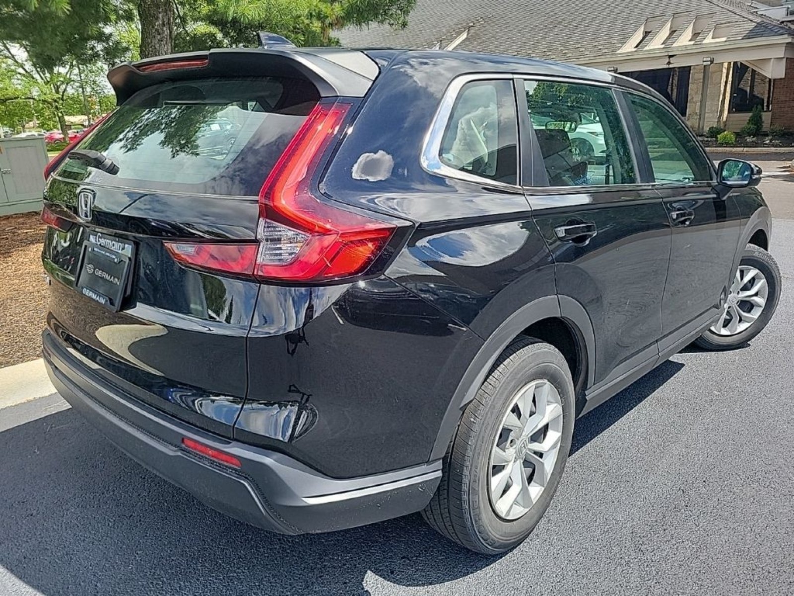 2024 Honda CR-V LX - Photo 8