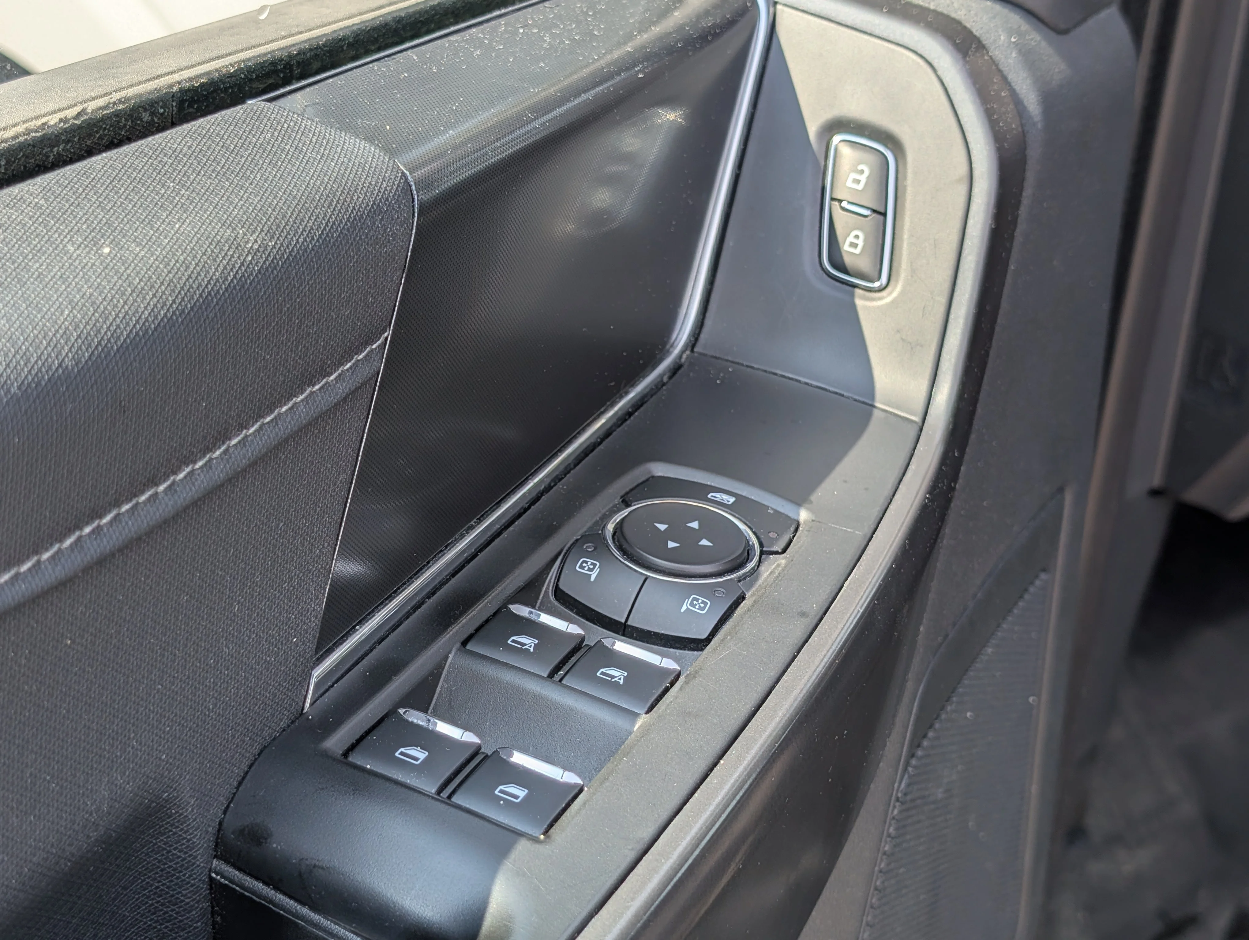 Used 2024 Avalanche Ford XLT image 18