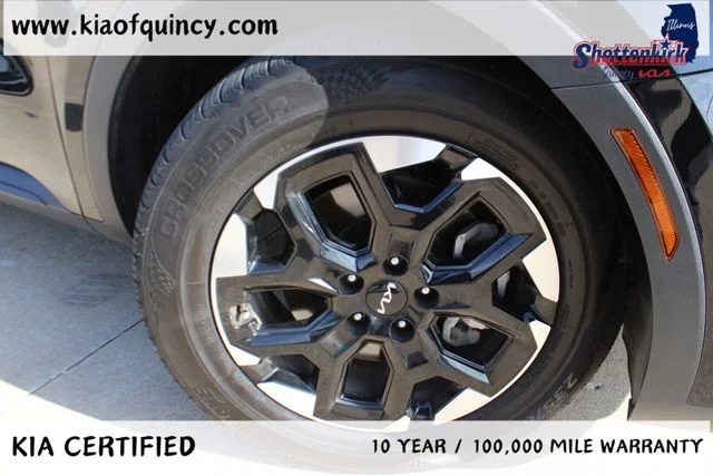 Used 2024 Black Kia S image 6