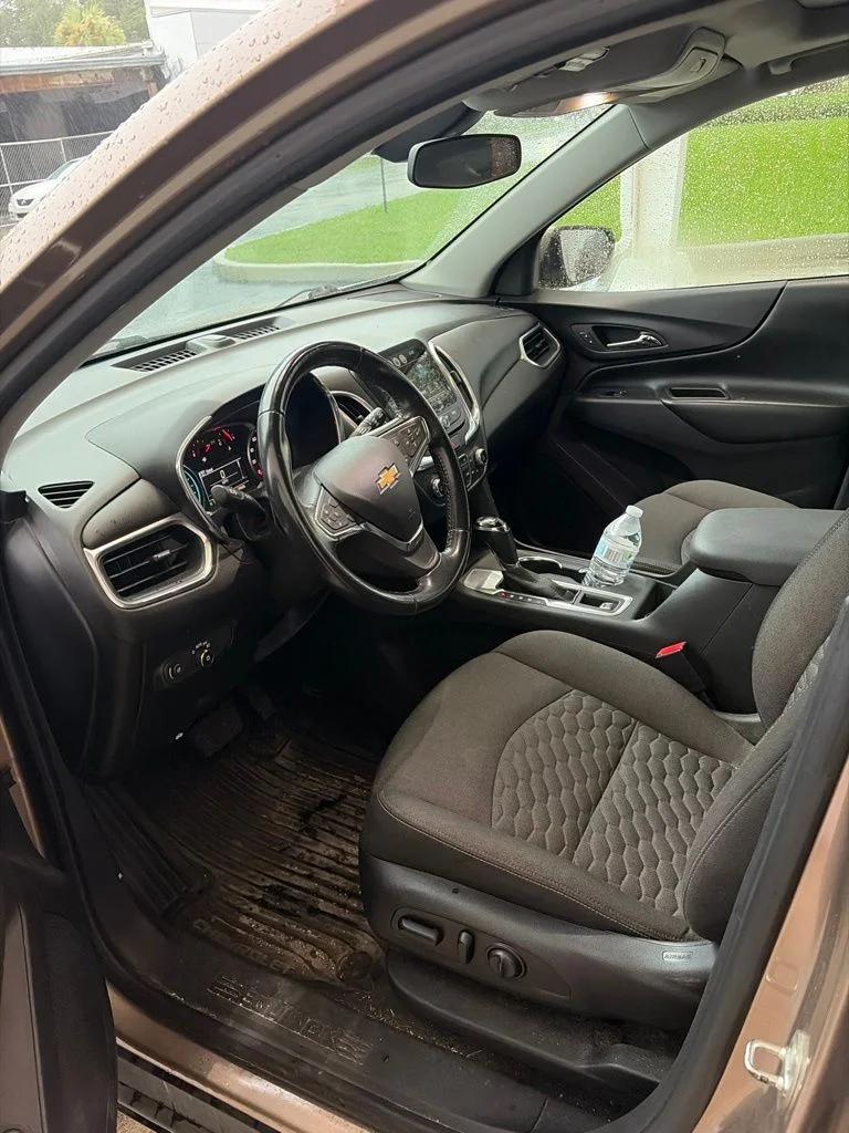 Used 2018 Sandy Ridge Metallic Chevrolet LT image 4