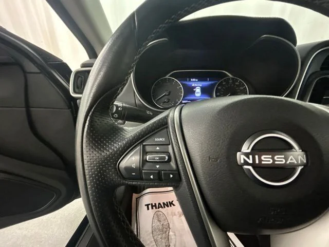 Used 2023 Black Nissan 3.5 SL image 12