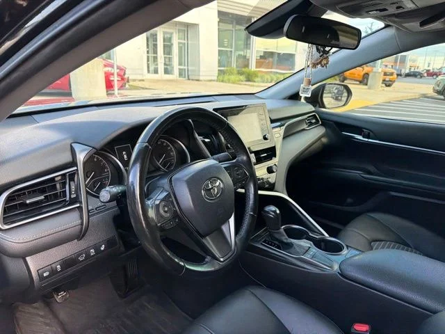 Used 2022 Midnight Black Metallic Toyota SE image 17